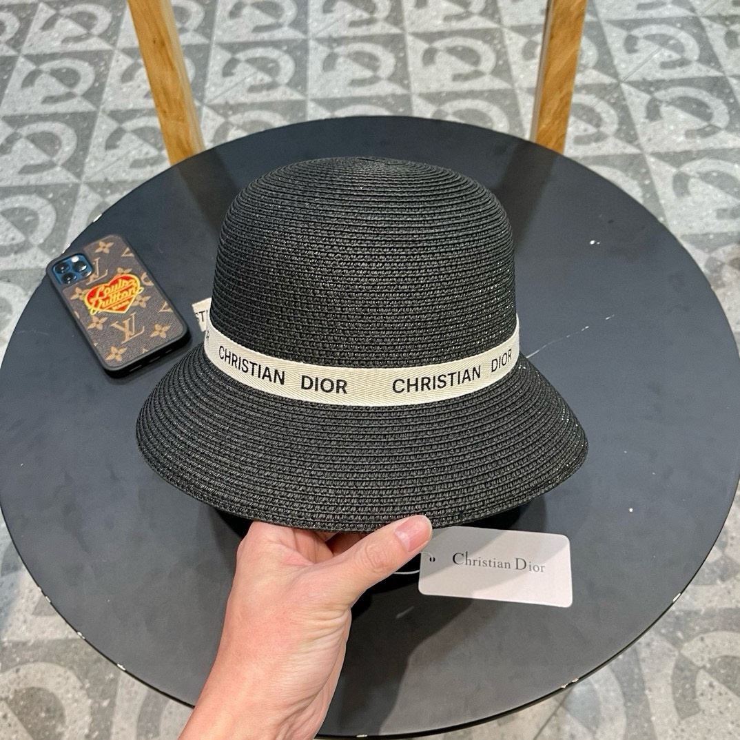 Christian Dior Caps